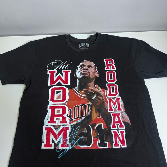 Rodman “The Worm” Black Graphic T-Shirt - Picture 1 of 5